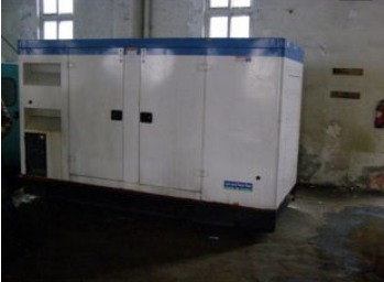 驻马店康明斯150kw大型柴油二手发电机组